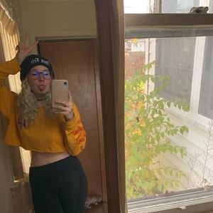 Meet your Posher, Taylor